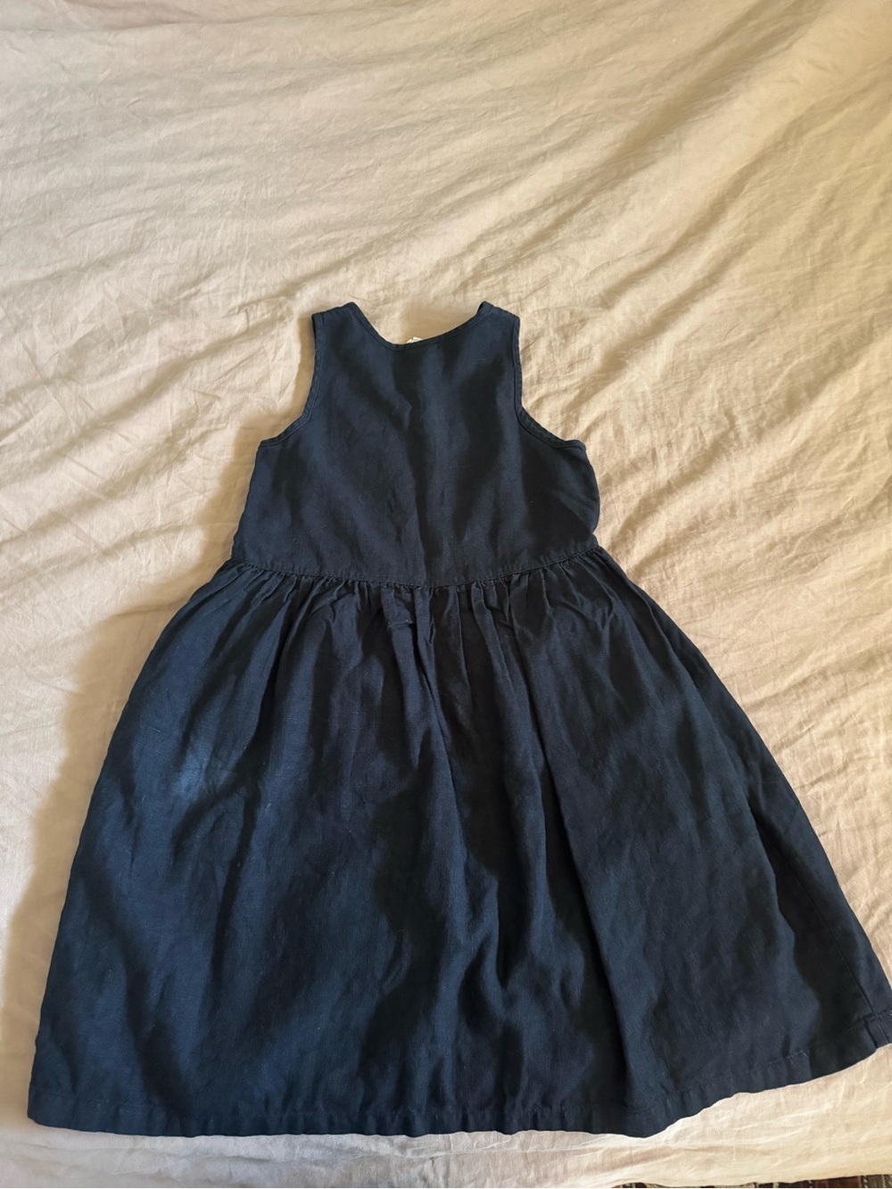Beaton Linen sleeveless gathered dress - Picture 6 of 10